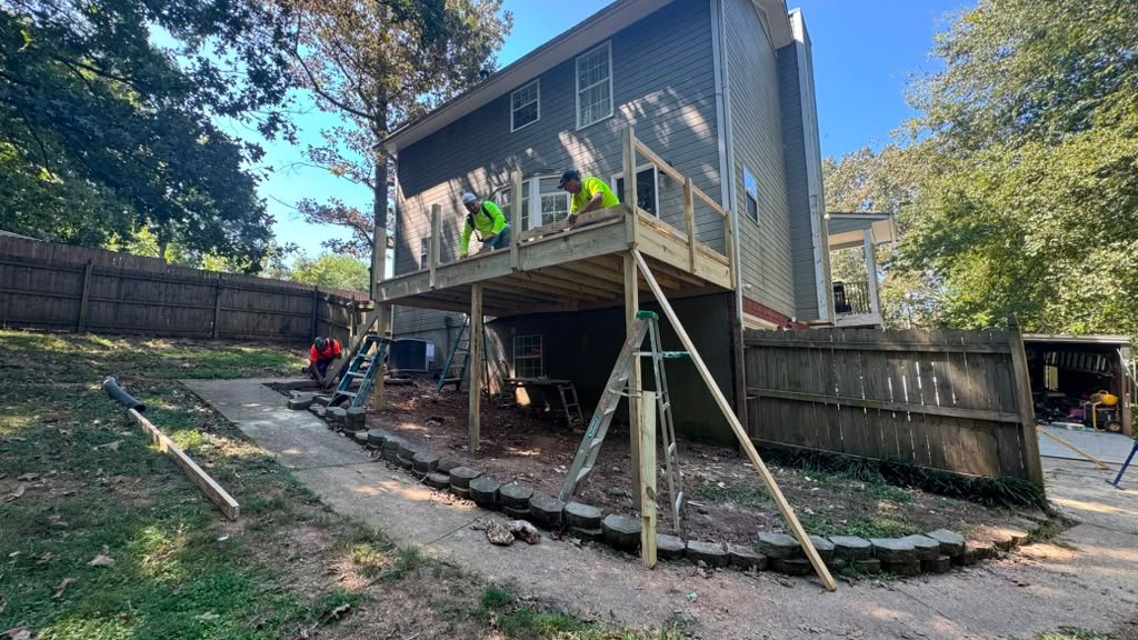 Deck construction project by MTZ